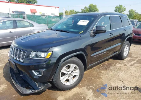 2015 Jeep Grand Cherokee Laredo z USA, uszkodzony, nr VIN 1C4RJFAG7FC643598